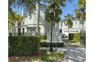 10170 Sw 75th Pl Pinecrest, FL 33156 - MLS#A11859158