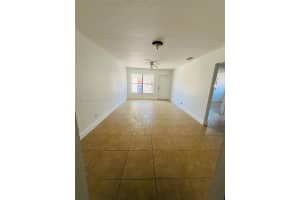 7701 SW 10th Ct B, North Lauderdale, FL 33068 - MLS#A11859178