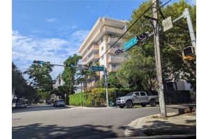 3304 Virginia St 4a, Miami