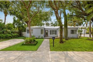 200 Ne 48th Ter, Miami