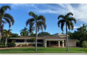 8370 Sw 89th St, Miami