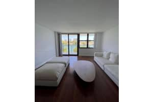 10101 E Bay Harbor Dr 204 Bay Harbor Islands, FL 33154 - MLS#A11859247