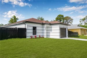 922 Barton St E, Lehigh Acres, FL 33974, Sold 10/09/25