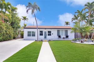 7517 Hispanola, North Bay Village