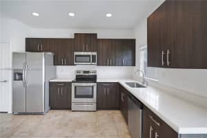 1121 Nw 41 Lauderhill, FL 33313 - MLS#A11859340