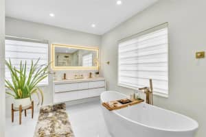 1402 Fletcher St, Hollywood