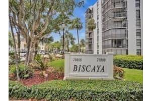 20500 W Country Club Dr 308, Aventura, FL 33180 - MLS#A11859346