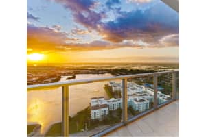 2000 Metropica Way 902, Sunrise