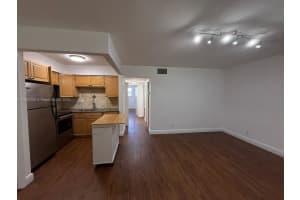 4050 NE 12th Ter 6-1, Oakland Park, FL 33334 - MLS#A11859358