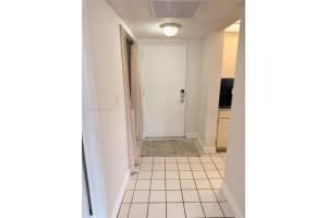 8160 Geneva Ct 205, Doral, FL 33166 - MLS#A11859361