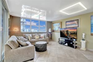 1833 S Ocean Dr 1402, Hallandale Beach, FL 33009 - MLS#A11859379