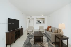 60 Nw 37th Ave 405 Miami, FL 33125 - MLS#A11859380