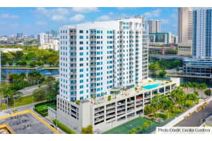 10 Sw South River Dr Phi06, Miami