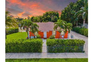 235 Sw 16th Ter, Homestead