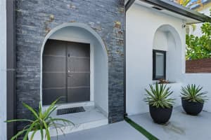 11130 SW 148th Pl, Miami, FL 33196 Sold 11/13/25