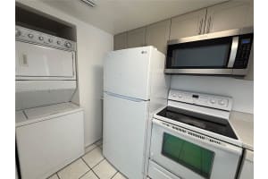 2454 NW 52nd Ave 2454, Lauderhill, FL 33313 - MLS#A11859460