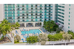 1800 N Bayshore Dr, Miami, FL 33132, Sold 11/13/25