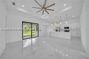 1752 Pine Ave Lehigh Acres, FL 33972 - MLS#A11859476