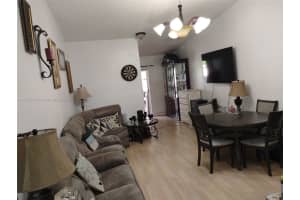 1097 SE 12th Ter, Homestead, FL 33035 - MLS#A11859512