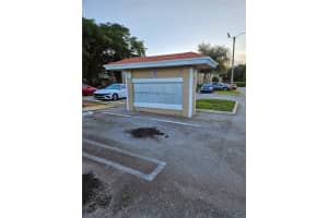 10137 Twin Lakes Dr 2-E, Coral Springs, FL 33071 - MLS#A11859517