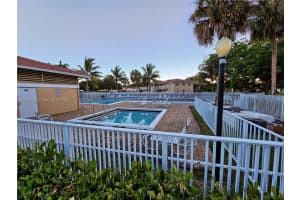 10137 Twin Lakes Dr 2-E, Coral Springs, FL 33071 - MLS#A11859517