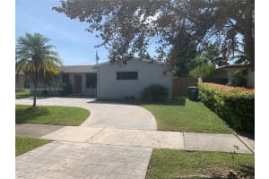9730 Marlin Rd 9730 Cutler Bay, FL 33157 - MLS#A11859541