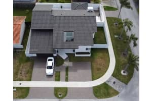 13420 Sw 2nd St, Miami