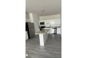 859 E 24th St 201 Hialeah, FL 33013 - MLS#A11859556