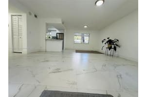 414 Se 14th St 4 Fort Lauderdale, FL 33316 - MLS#A11859557