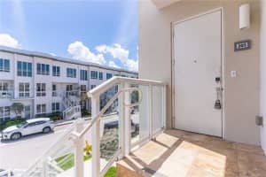10255 Nw 63rd Ter 205 Doral, FL 33178 - MLS#A11859566