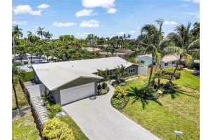 1611 Ne 40th Pl Oakland Park, FL 33334 - MLS#A11859572