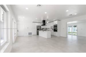 1611 Ne 40th Pl Oakland Park, FL 33334 - MLS#A11859572