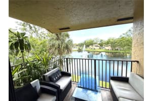 MLS# A11859574, Pembroke Pines, Florida 33025