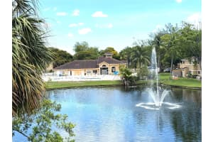 MLS# A11859574, Pembroke Pines, Florida 33025
