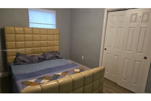 2530 Nw 17th St Fort Lauderdale, FL 33311 - MLS#A11859599