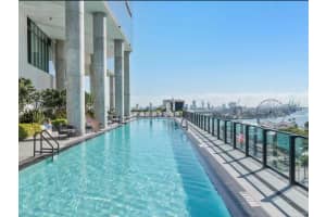 398 Ne 5th St 4004, Miami