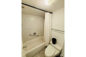 5701 Collins Ave 709 Miami Beach, FL 33140 - MLS#A11859645