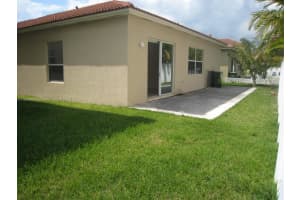 2217 Ne 41st Ave - Homestead, FL 33033 - MLS#A11859659