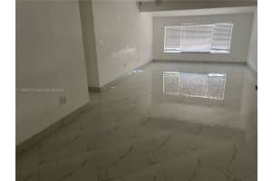 638 Sw 10th St 0 Hallandale Beach, FL 33009 - MLS#A11859674