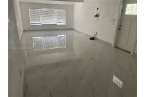 638 Sw 10th St 0 Hallandale Beach, FL 33009 - MLS#A11859674