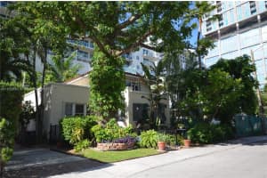 334 Ne 26th Ter Miami, FL 33137 - MLS#A11859685