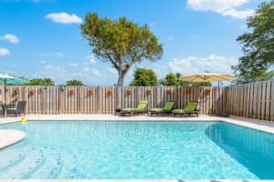 2900 Nw 69th Ct, Fort Lauderdale