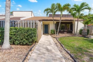2900 Nw 69th Ct Fort Lauderdale, FL 33309 - MLS#A11859713