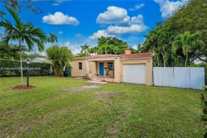 600 Minola Dr, Miami Springs, FL 33166 - MLS#A11859715
