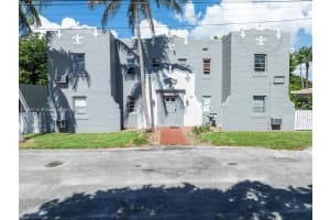 11402 Ne 8th Ct, Biscayne Park