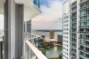 77 SE 5th St 2410, Miami, FL 33131 - MLS#A11859726