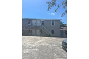1649 W 28th St B, Riviera Beach