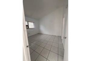 MLS# A11859792, North Miami, Florida 33161