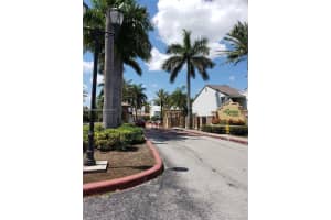 9759 Nw 48th Ter 322 Doral, FL 33178 - MLS#A11859818