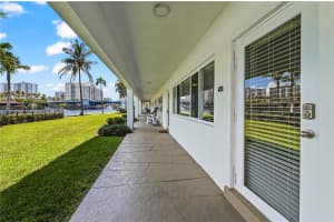 2895 Ne 32nd St 110 Fort Lauderdale, FL 33306 - MLS#A11859838